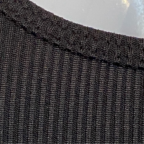 MPG Black Ribbed Activewear Tank Top Size Small - Picture 11 of 16